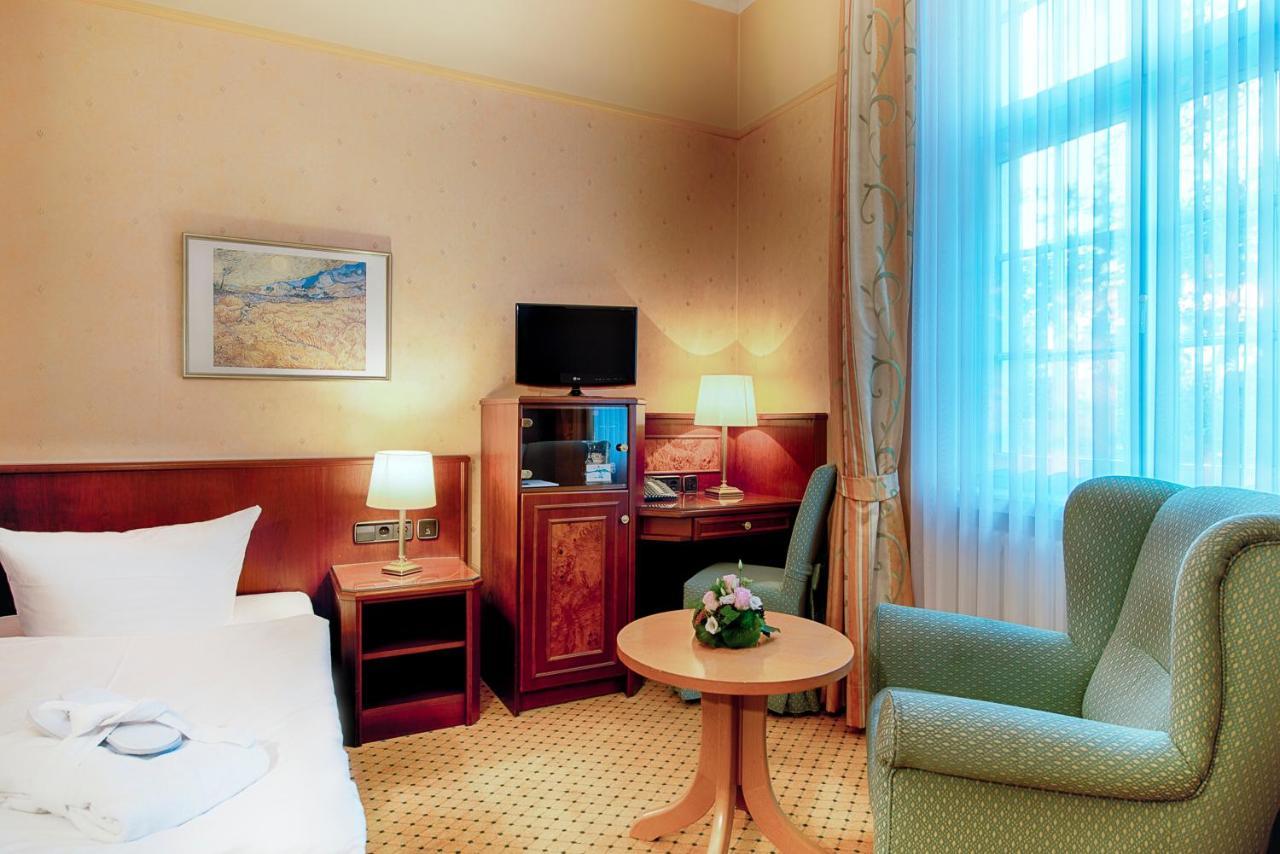 Heine Wellness & 4* Halberstadt